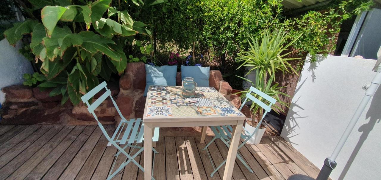 Beautiful House In Stunning Nature, 22 Minutes From Beaches, 5 Minutes To Lake, Air Condition Cool And Heat, And Very Fast Internet In All Rooms, Dishwasher, Washing Machine And Induction Cooking Сілвеш Екстер'єр фото
